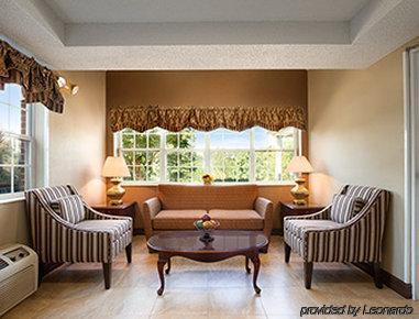 Microtel Inn By Wyndham Spartanburg Duncan Exterior photo