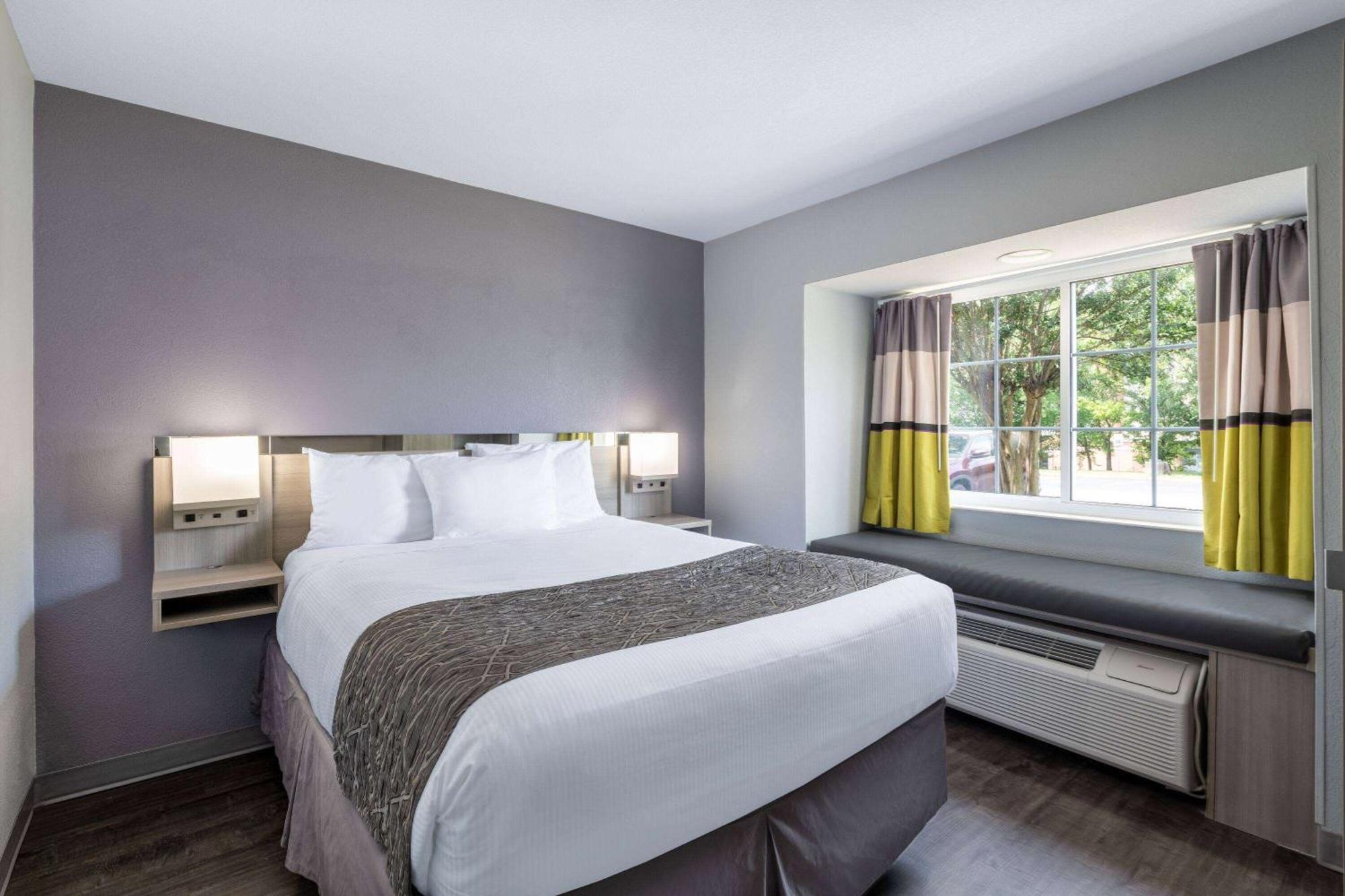 Microtel Inn By Wyndham Spartanburg Duncan Exterior photo